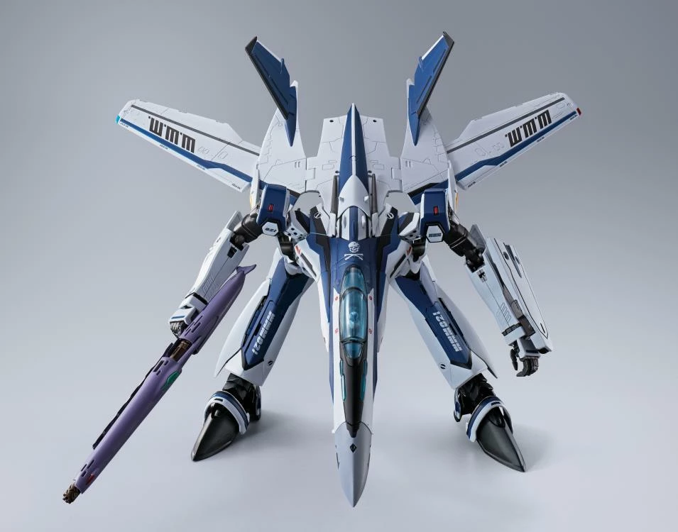 Bandai Macross Frontier DX Chogokin VF-25 Messiah Valkyrie (Worldwide Anniversary Ver.) 11 Bandai Macross Frontier DX Chogokin VF-25 Messiah Valkyrie (Worldwide Anniversary Ver.) - Image 9