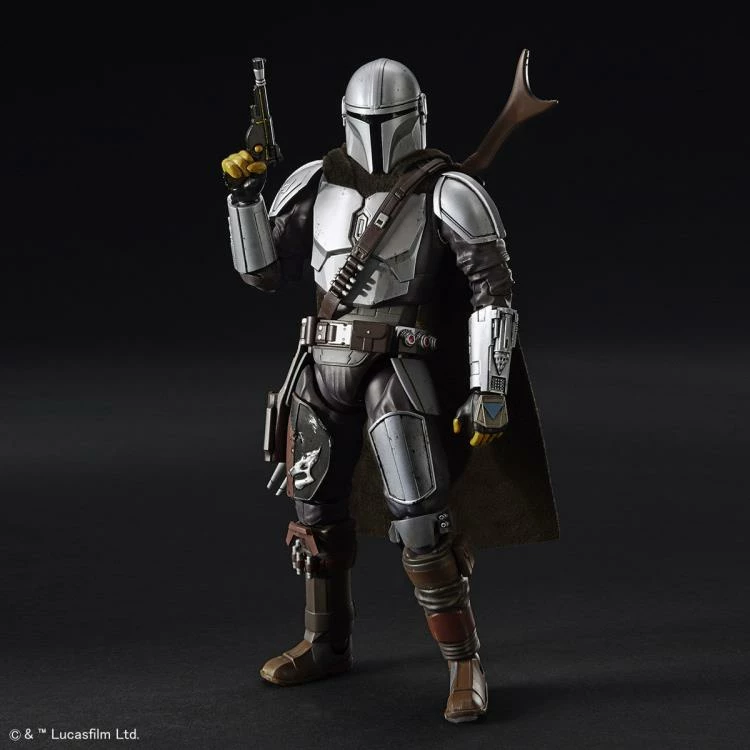 Bandai The Mandalorian (Beskar Armor) 1/12 Scale Model Kit 14 Bandai The Mandalorian (Beskar Armor) 1/12 Scale Model Kit - Image 12