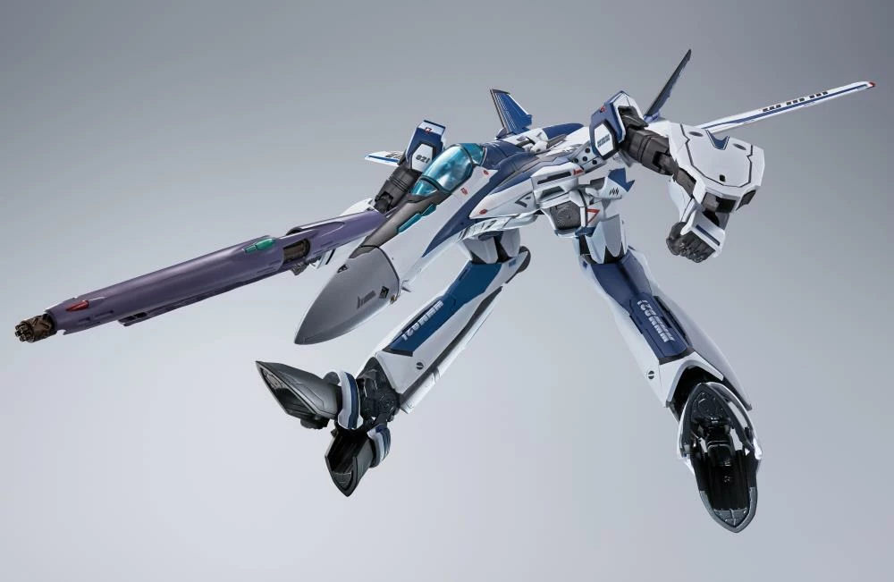 Bandai Macross Frontier DX Chogokin VF-25 Messiah Valkyrie (Worldwide Anniversary Ver.) 12 Bandai Macross Frontier DX Chogokin VF-25 Messiah Valkyrie (Worldwide Anniversary Ver.) - Image 10