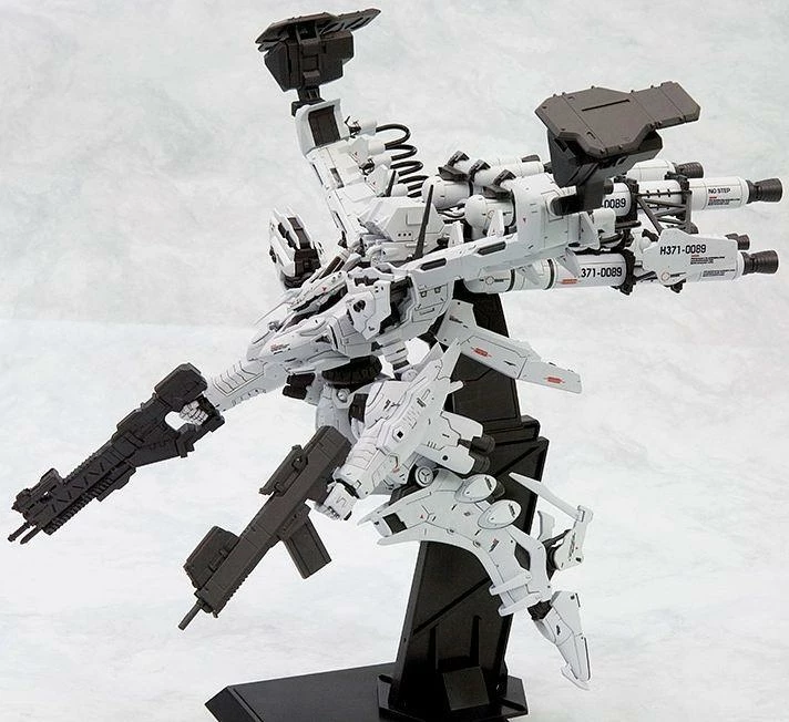 Armored Core Variable Infinity White Glint & V.O.B. Model Kit Set 8 Armored Core Variable Infinity White Glint & V.O.B. Model Kit Set - Image 6