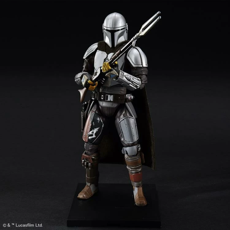 Bandai The Mandalorian (Beskar Armor) 1/12 Scale Model Kit 15 Bandai The Mandalorian (Beskar Armor) 1/12 Scale Model Kit - Image 13