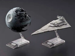 Death Star II 1/2,700,000 & Star Destroyer 1/14,500 "Star Wars", Bandai Star Wars Plastic Model