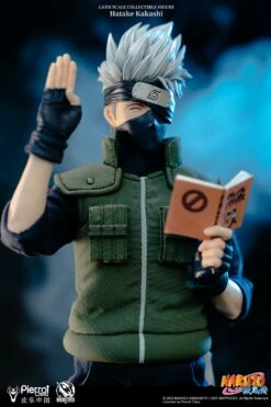Rocket Toys Naruto: Hatake Kakashi 1/6 Figure -Bandai Sales Store K 2