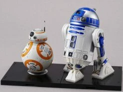 Bandai Star Wars The Force Awakens BB-8 & R2-D2 1/12 Scale Model Kit