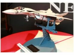 Macross Plus VF-11B Thunderbolt 1/72 Scale Model Kit -Bandai Sales Store hsg65722 1 1485108018