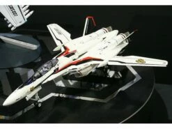 Macross Frontier VF-25F/S Messiah 1/72 Scale Model Kit -Bandai Sales Store hsg65724 1 1484526791